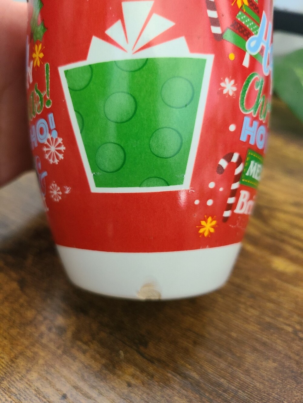 Holiday 'Have a Merry Christmas' Red Ceramic Mug - Picture 3 of 3